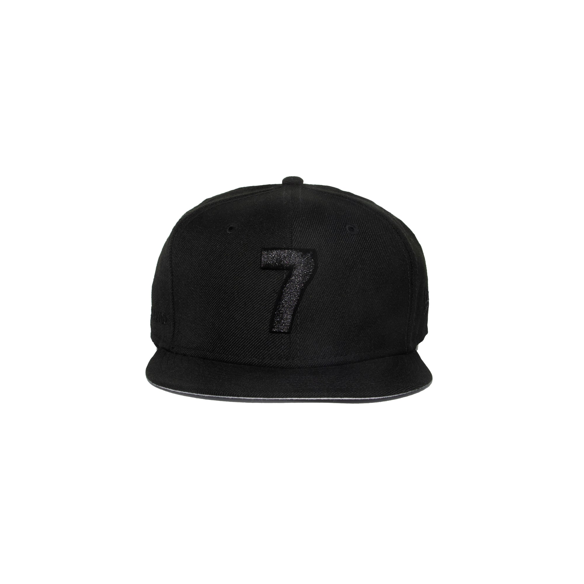 DOUBLE BLACK '7' FITTED