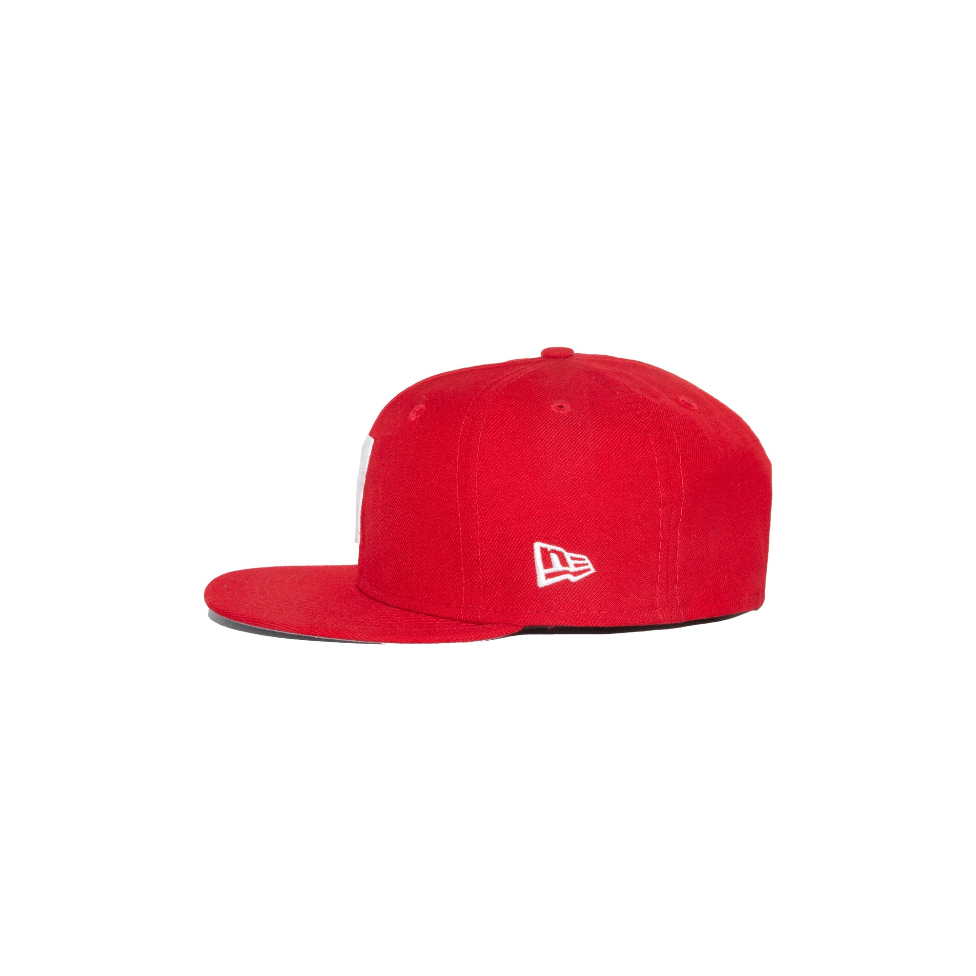 RED '7' FITTED